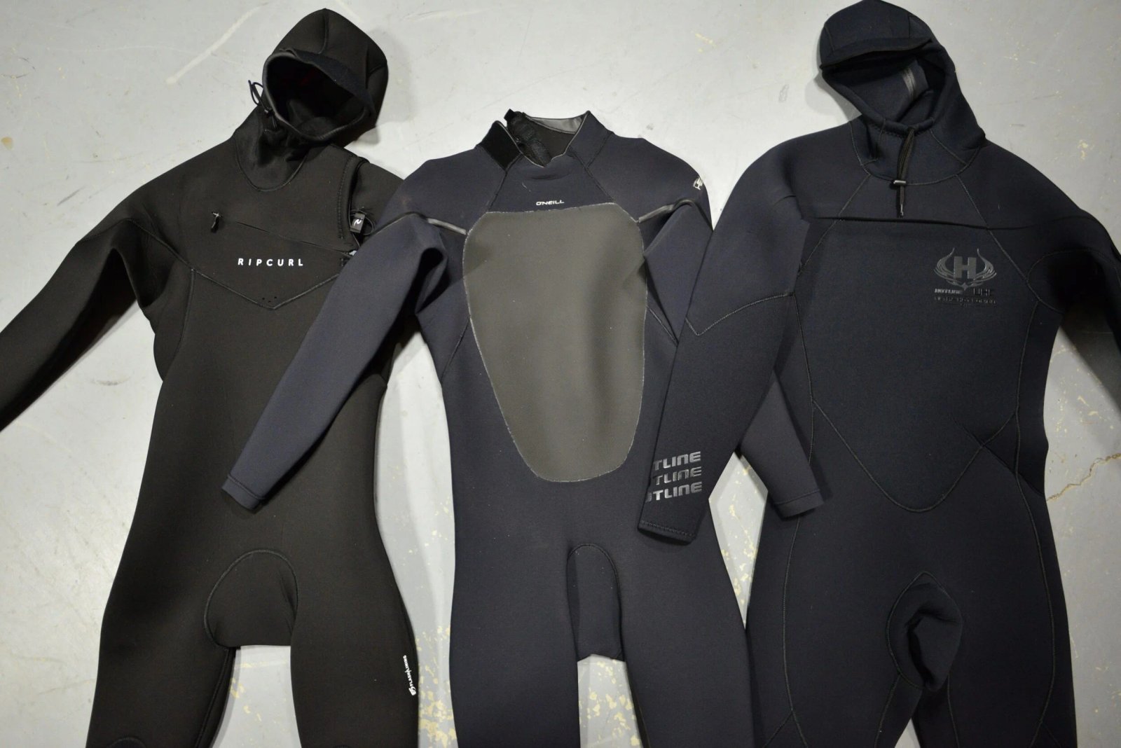 Best-Wetsuits-For-Bigger-Surfers-scaled.jpeg